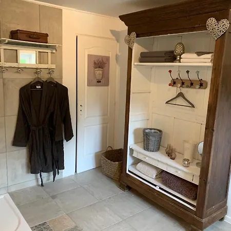 La Commanderie Bed & Breakfast *